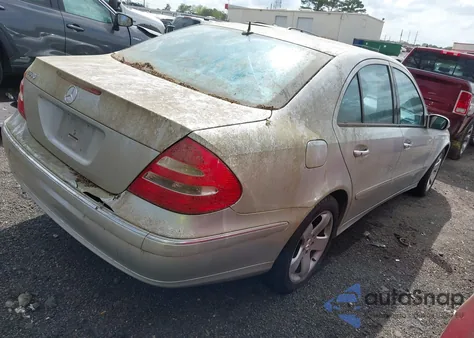 2003 Mercedes-Benz E 500 z USA, uszkodzony, nr VIN WDBUF70J53A324818